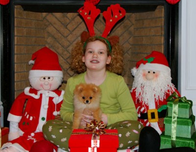 Olivia celebrating Christmas with Vanessa